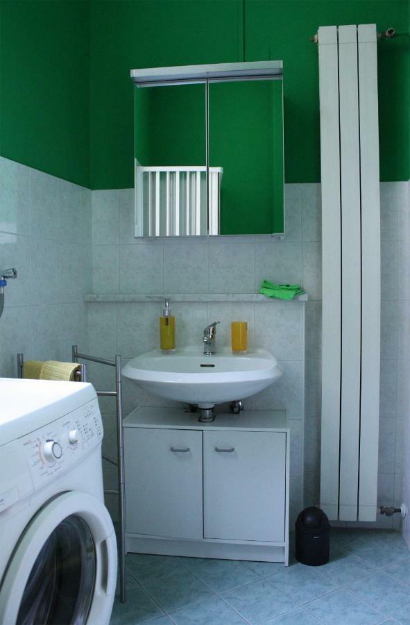Casa Dennis Apartment Cannobio Bagian luar foto